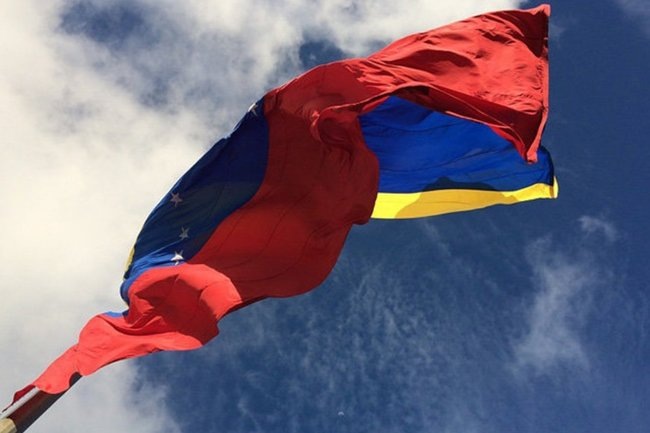 В Каракасе военные базы подверглись атаке армии США
