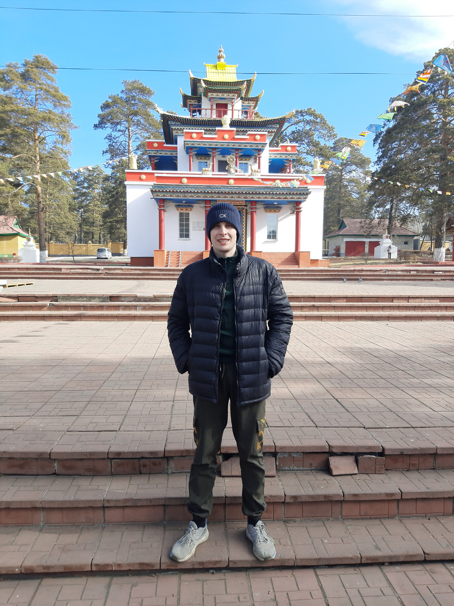 Я не шаман и не гадалка, но оказываясь на территории Дацана, оказываешься словно вне повседневной суеты - настолько энергетика этого места сильная.