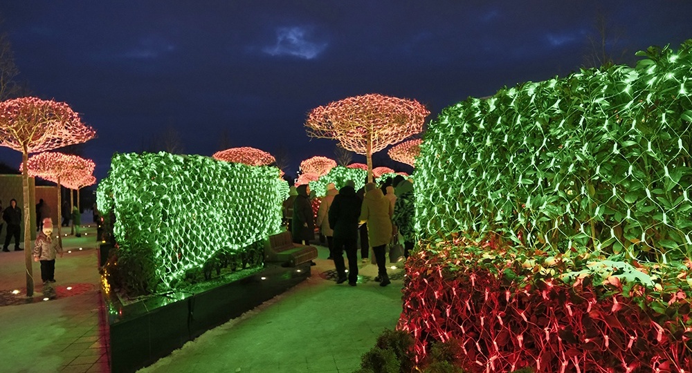 Парк "Краснодар" встретил гостей уникальным праздничным убранством