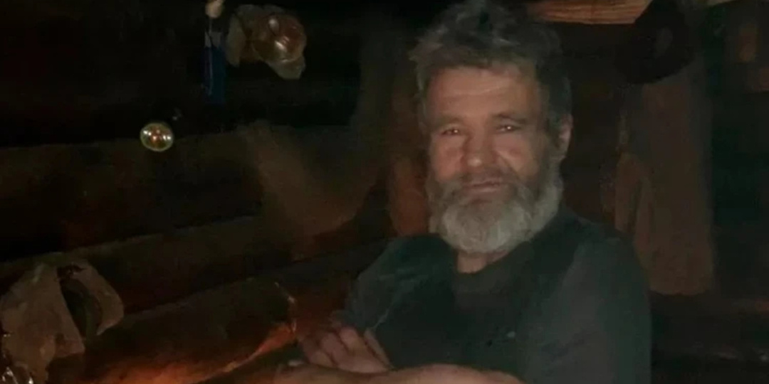 Как якутский отшельник Тимофей Меньшиков, проживший 30 лет в землянке, обрёл потерянную семью