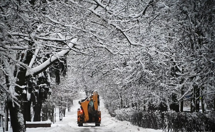 Штормовое предупреждение объявлено в Ростовской области