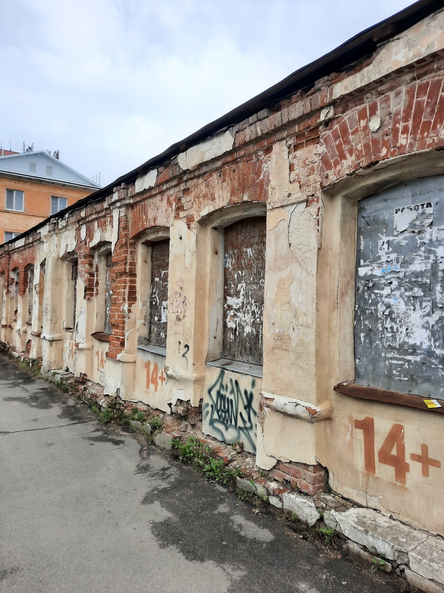 г. Александров Владимирской области. Здание Совета дворянского собрания 1860 г. Охраняется государством.