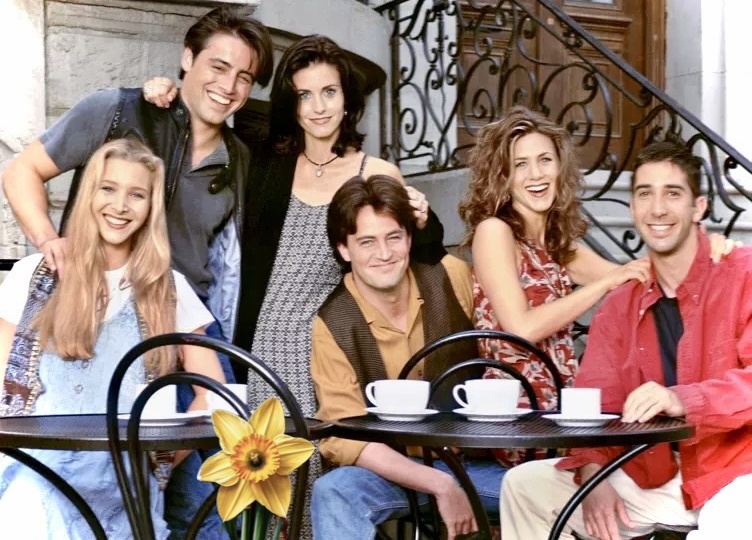 «Друзья» как психологический плед: почему мы возвращаемся к сериалу за душевным теплом и чувством «своих»