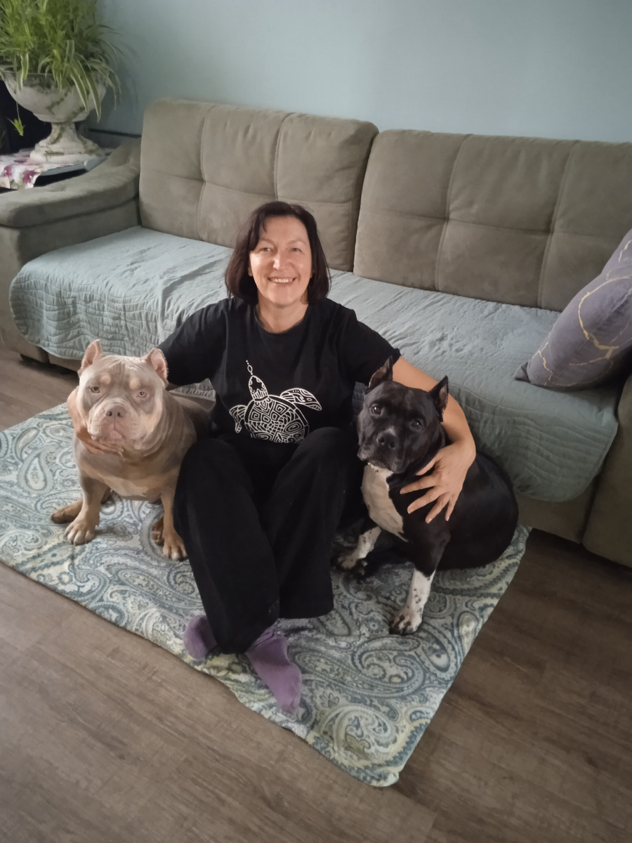 Получился только один кадр, потому что потом они скакали и пытались меня лизать.