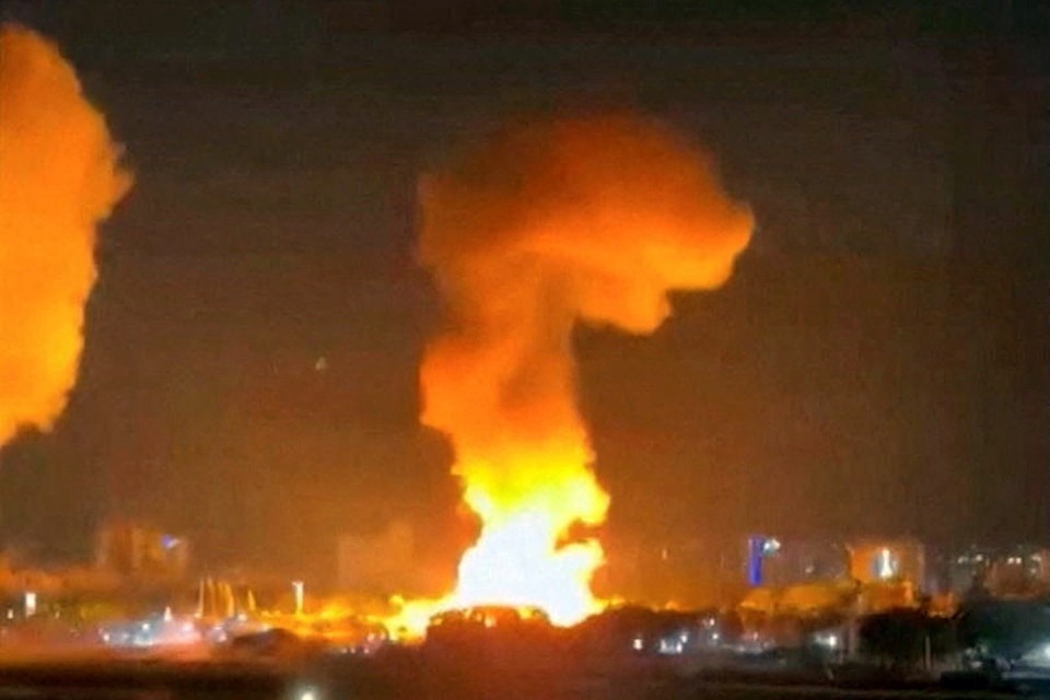    Бомбить можно сколько угодно, но без контроля на земле политических целей добиться трудно REUTERS