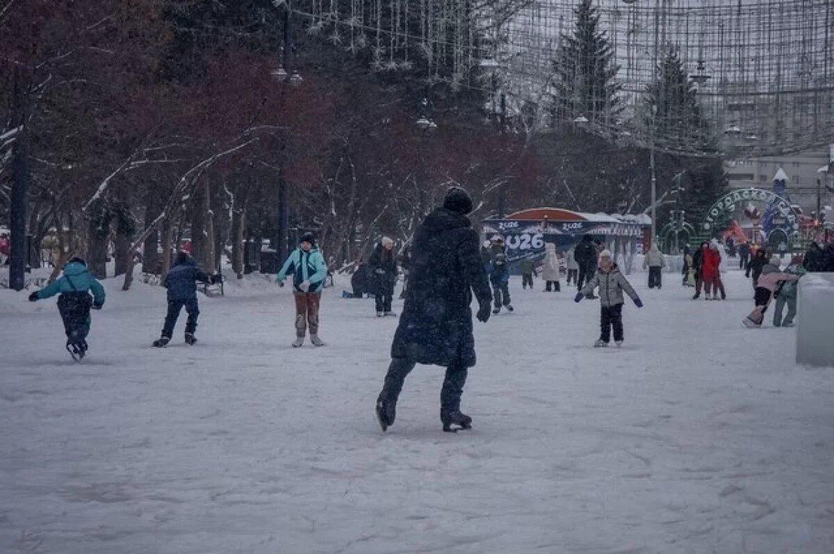    Врач Глиняный рассказал, как действовать при травме на катке