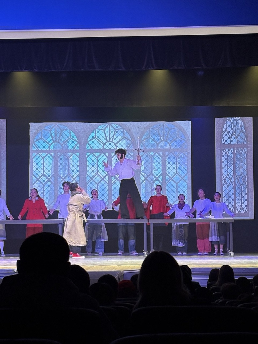 Пушкин начинает сочинять сказку о Мертвой царевне