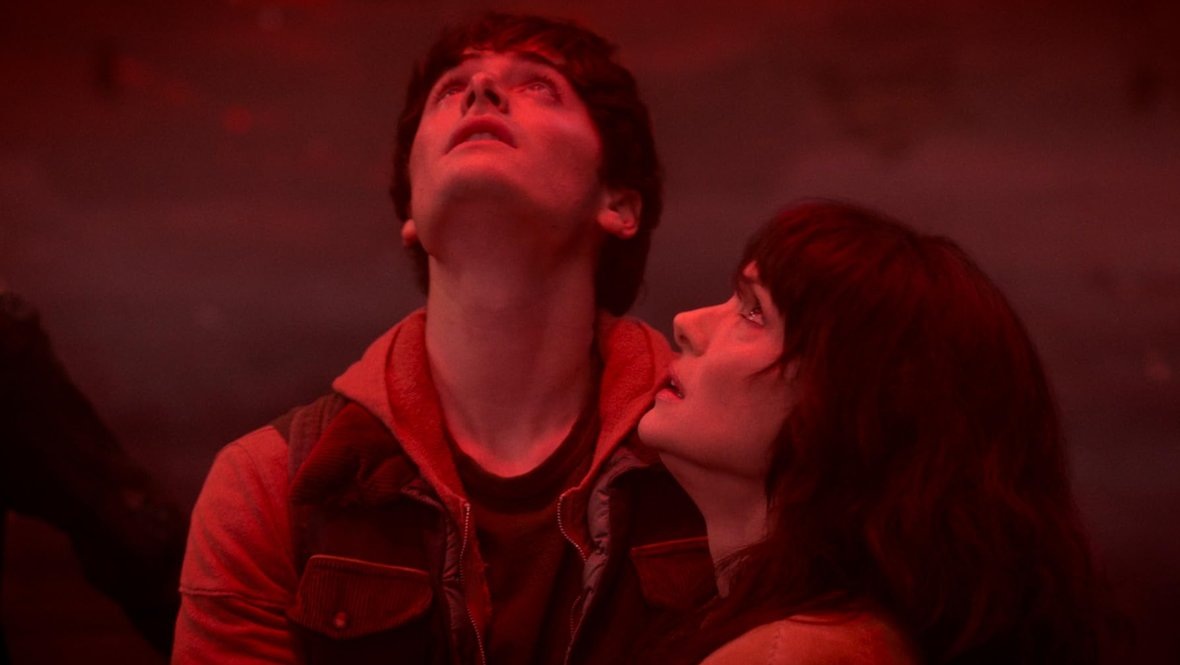    Кадр из сериала «Очень странные дела», реж. Мэтт Даффер, Росс Даффер, Netflix