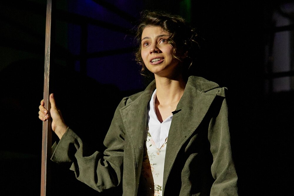    Московский драматический театр «Сфера». Спектакль «Эшелон» по повести Михаила Рощина. Фото: Марина Львова