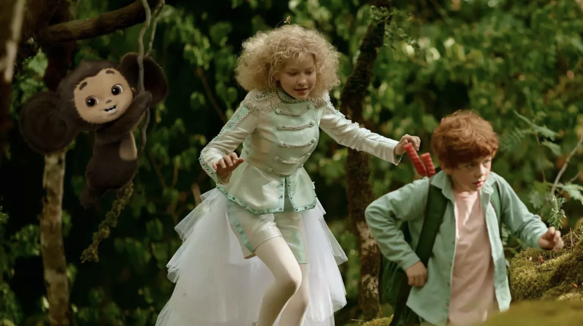 Фото: © Союзмультфильм, 2025
Кадр из фильма «Чебурашка 2»