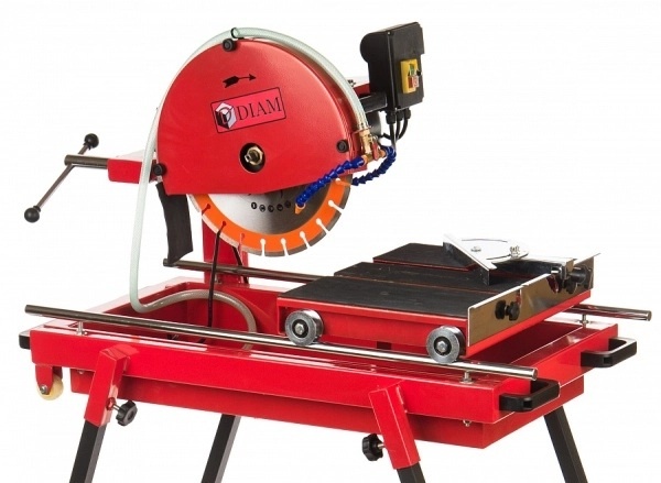 Камнерезный станок DIAM SK-600/2.2
