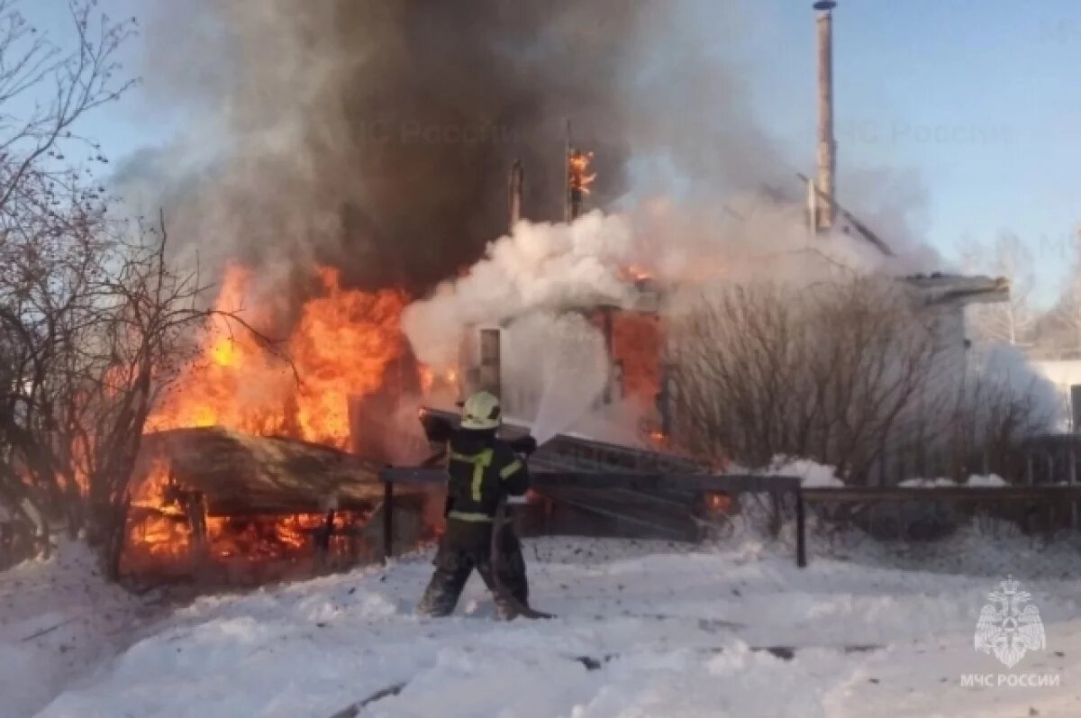    В Серове подростка будут судить из-за пожара, где погибли двое детей