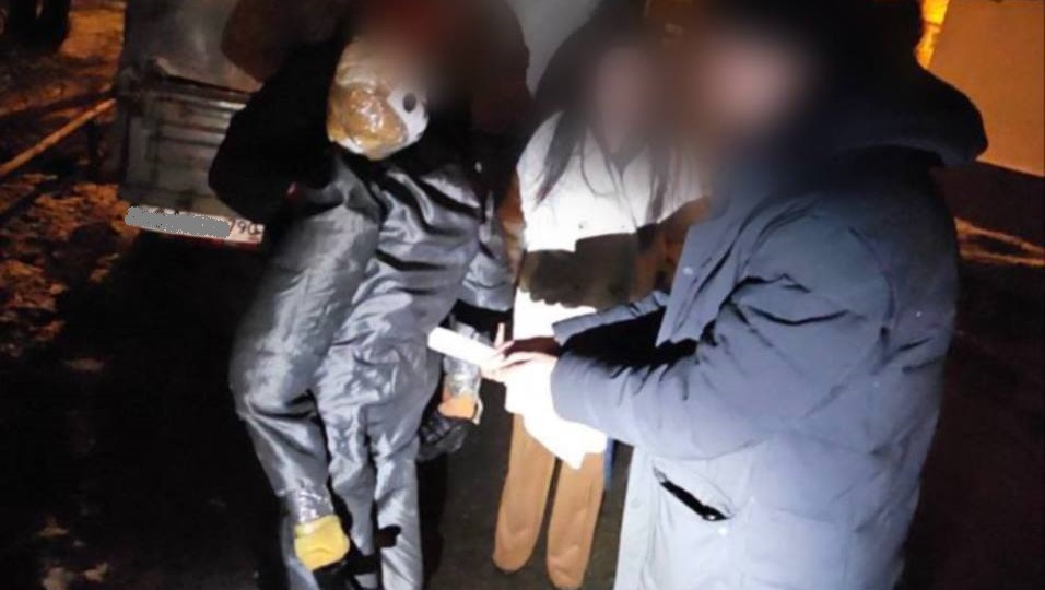 «Сволочь! Ты же её годами преследовал!» - отверженный ухажер зарезал любимую, которую несколько лет звал замуж