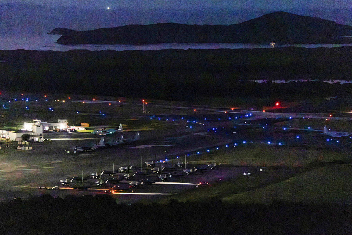 Военно-морская база США Рузвельт-Роудс, из которой, предположительно, в карибское море для атаки на Каракас вышел крупнейший в мире авианосец USS Gerald R. Ford Каракас, Пуэрто-Рико, 3 января 2026 года    📷