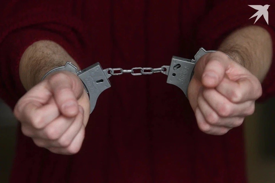    В Кирове мужчина познакомился с девушкой и украл из ее квартиры наушники Виктор ГИЛИЦКИЙ