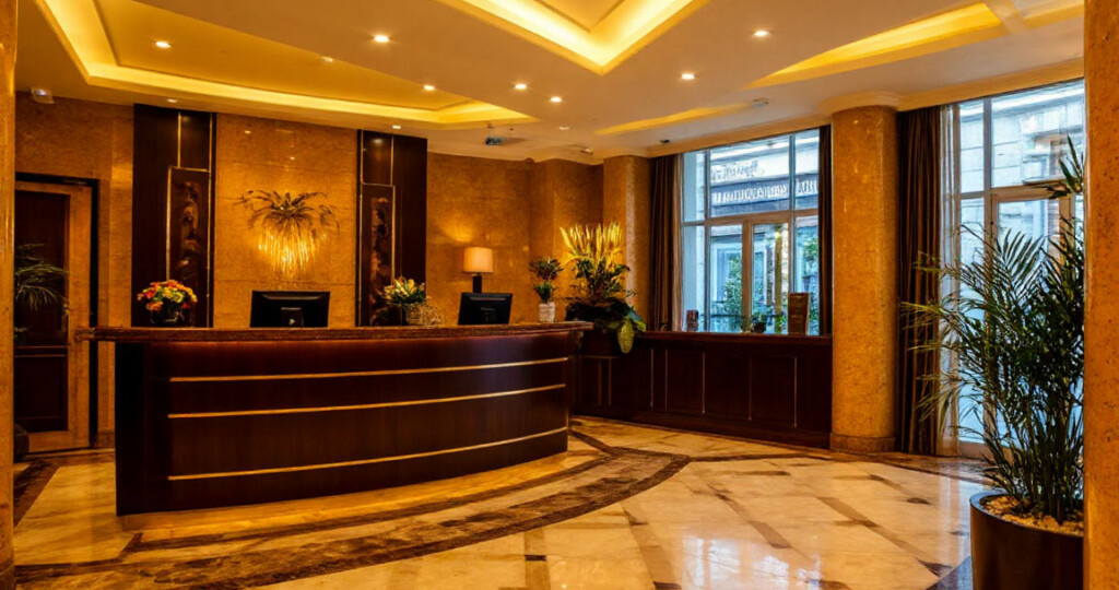 В Смоленске резко взлетел спрос на бронирование отелей и апартаментов на новогодние праздники