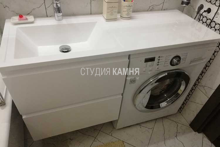 Фото не делала, поэтому картинка с простор иртерета, но тумба почти такая же, раковина один в один, немного отличаются ручки на ящиках