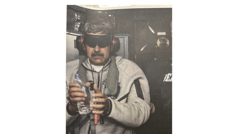 Похищенный диктатор Венесуэлы Николас Мадуро в наручниках плывет на корабле ВМС США на предстоящий суд.