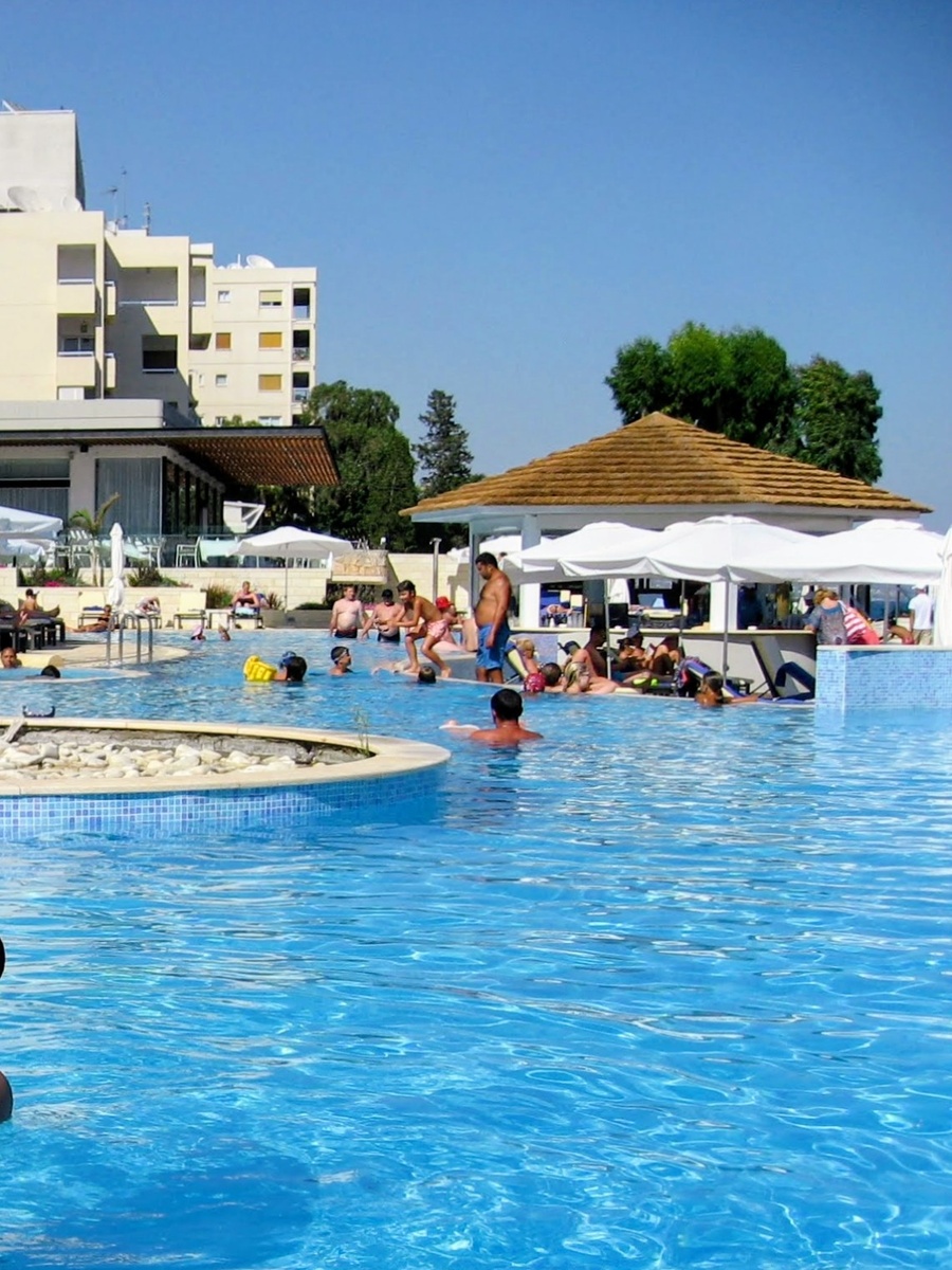 Территория отеля 