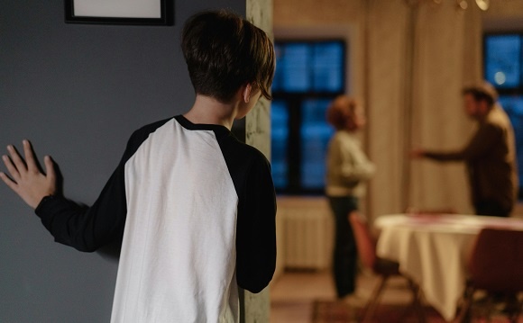 Фотограф: cottonbro studio: https://www.pexels.com/ru-ru/photo/6603348/