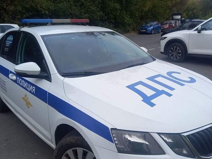   Олег Макаров