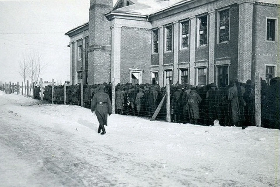 Порхов. Лагерь Дулаг-100. Фото из коллекции Михаила Туха