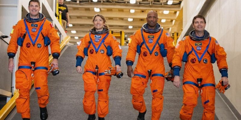 Экипаж.  фото: яндекс 