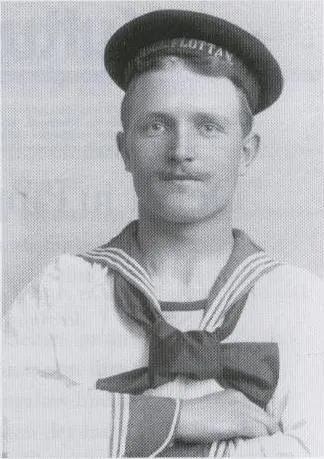 Петтерссон в годы своей службы моряком