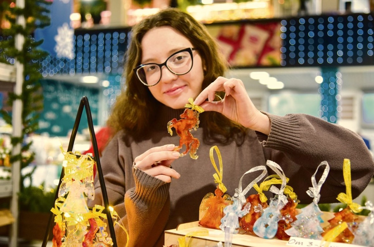     Фото: Виталий ГАРКУША, личный архив Александры ТКАЧЁВОЙ