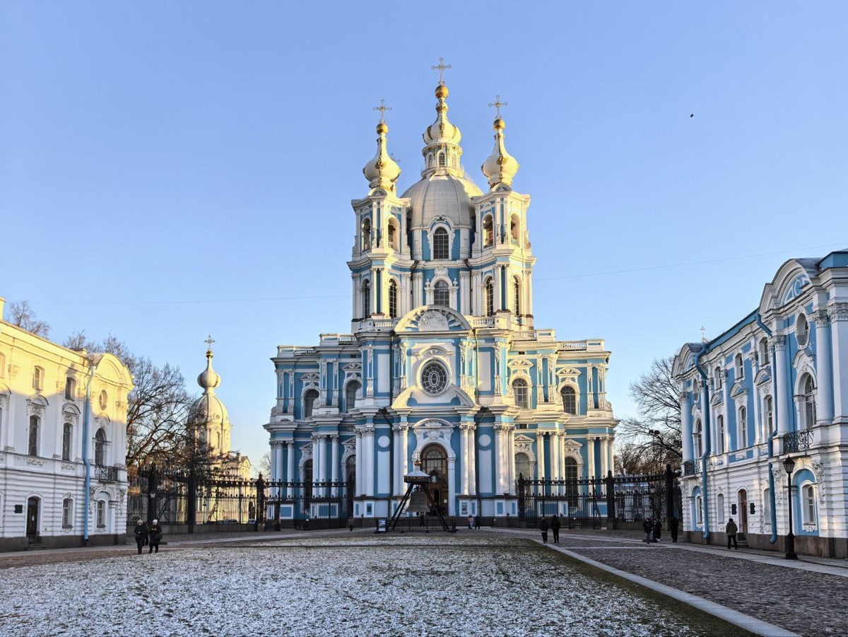 Воскресенский Смольный собор. Фото автора блога