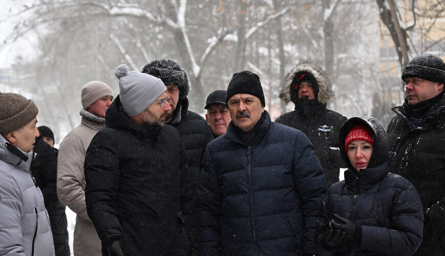 Глава исполкома Казани Гафаров проверил работу коммунальных служб в праздники