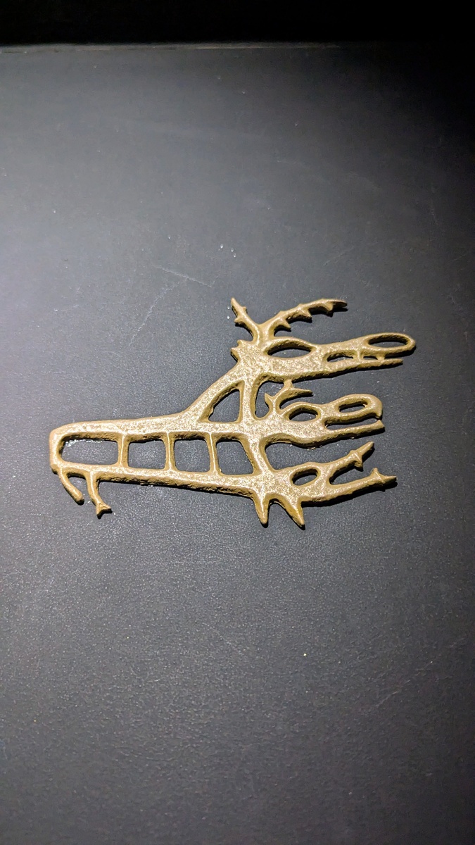 Артефакты из древних захоронений . Выставка "Сны Сибири"