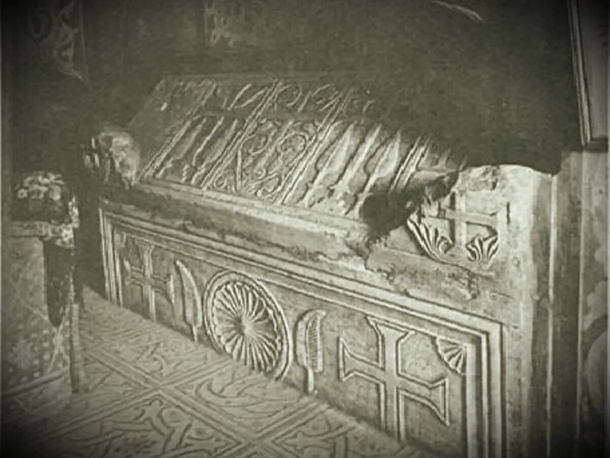 Гробница Ярослава Мудрого