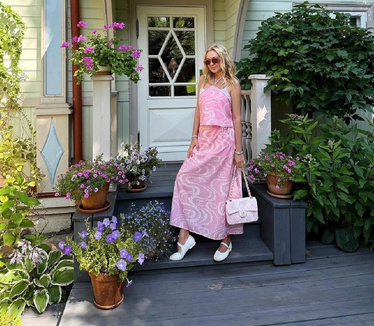    Яна Рудковская (Фото: Instagram*/rudkovskayaofficial)