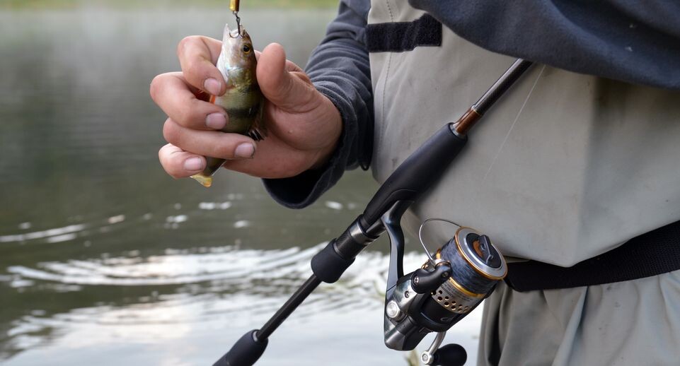    Рыбалка на реке Нара / Медиасток.рф