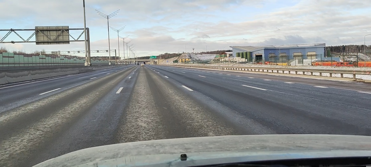 Дорога преимущественно на 4 балла, некоторые места на 5+, это конечно магистрали платные.