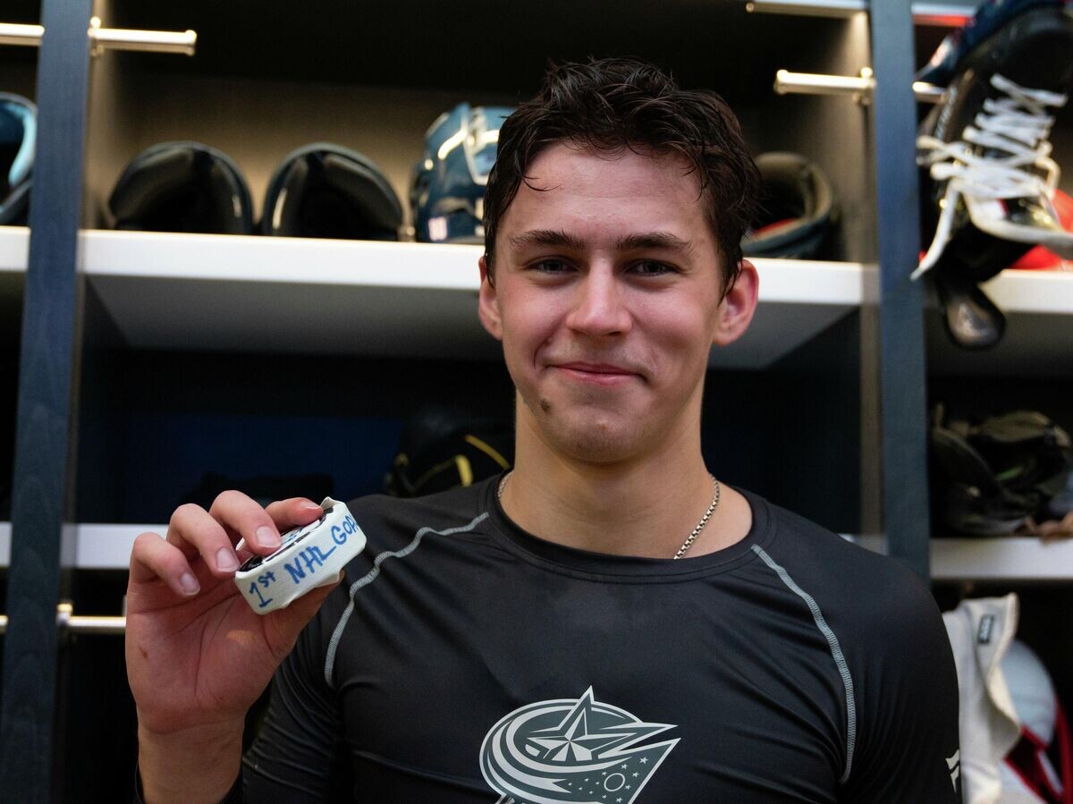    Нападающий "Коламбус Блю Джекетс" Егор Чинахов | © Фото : twitter.com/BlueJacketsNHL