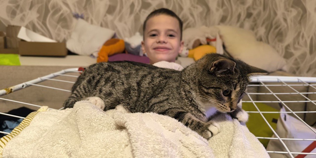 Этот ребенок всегда будет верить в Деда Мороза. В семь лет он загадал невозможное, и оно сбылось