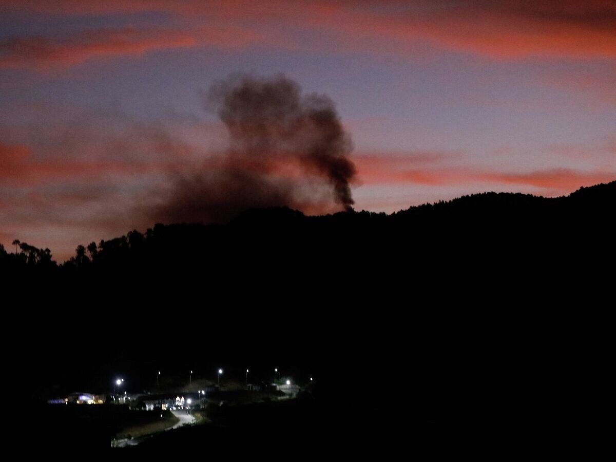    Дым над военной базой в Каракасе | © REUTERS / Leonardo Fernandez Viloria