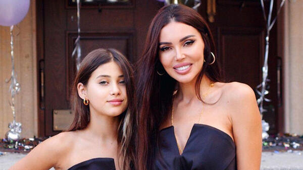 Дочь Самойловой и Джигана рассказала, что ее мама сломлена из-за развода