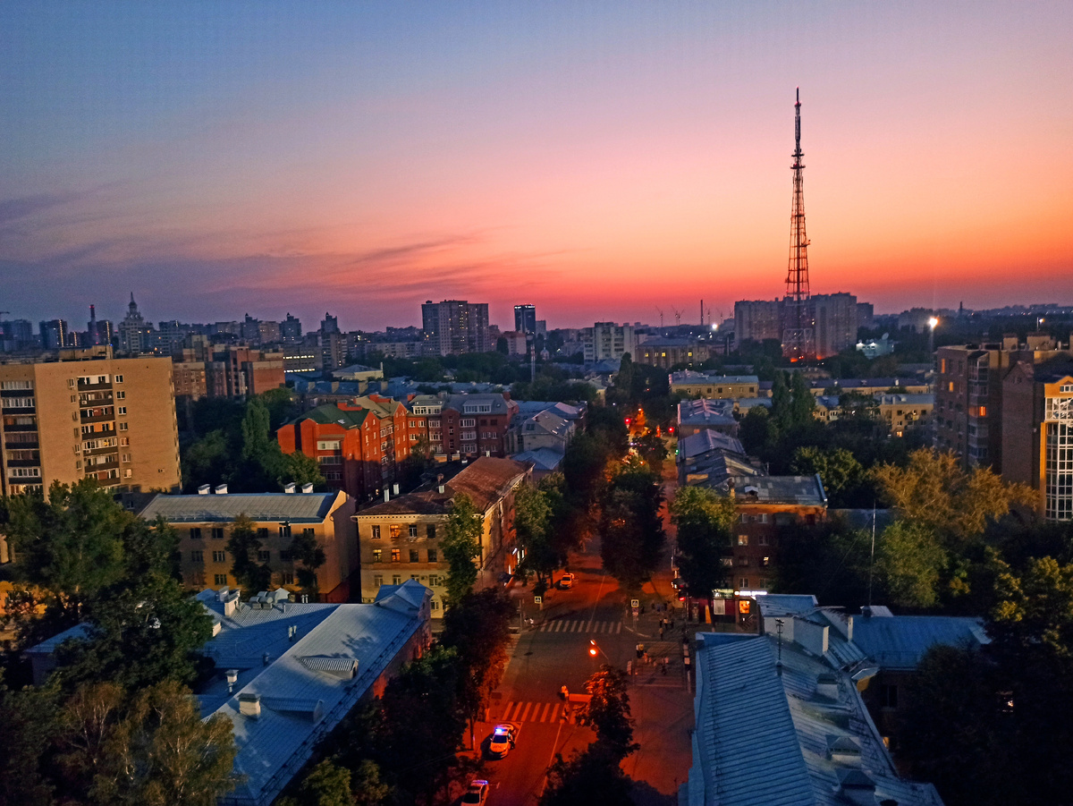 Закат над городом