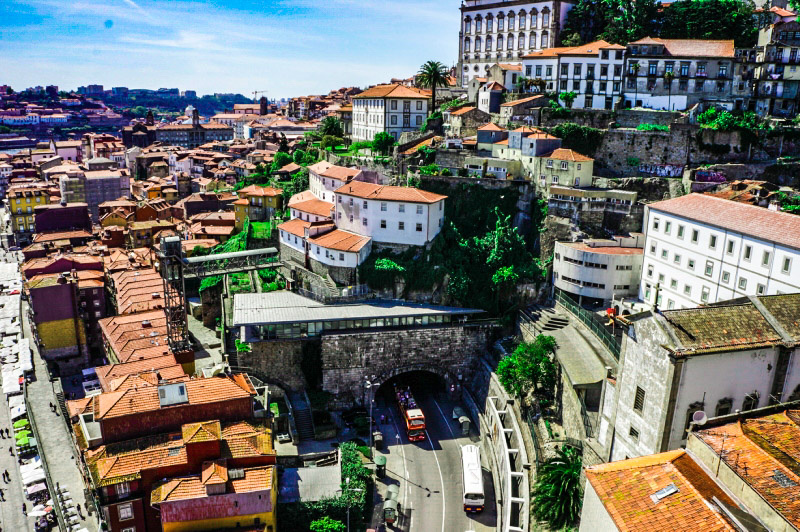 Славный город Порту, где я побывала в 2014 году весной