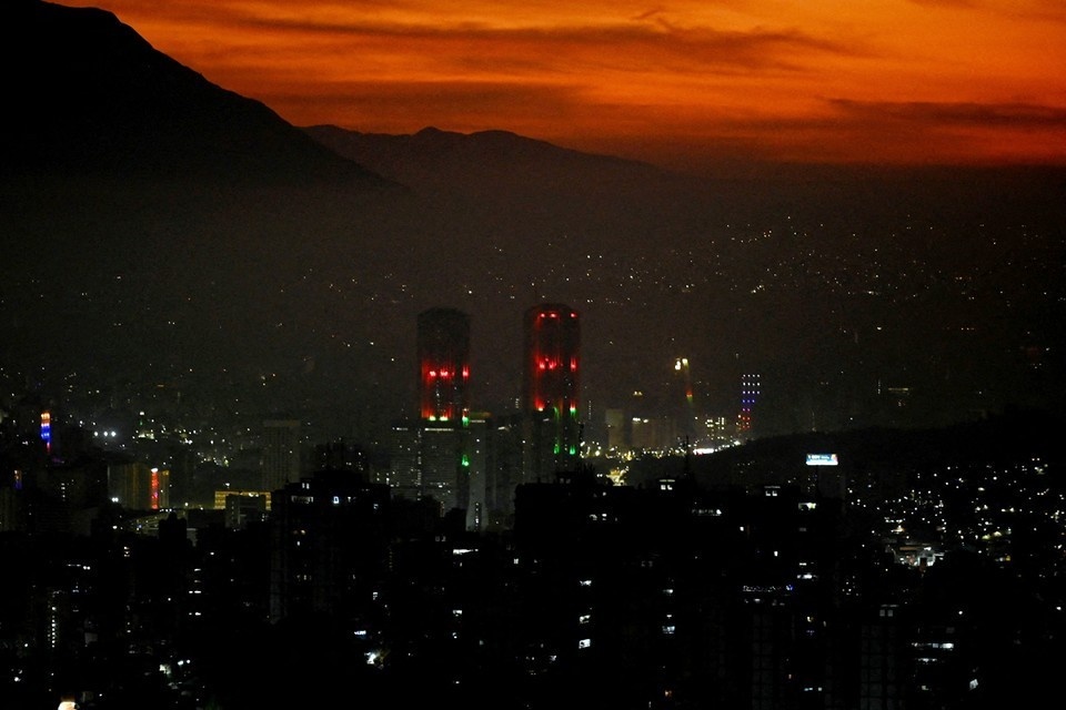    NYT: по меньшей мере 40 человек погибли в результате атаки США на Венесуэлу REUTERS