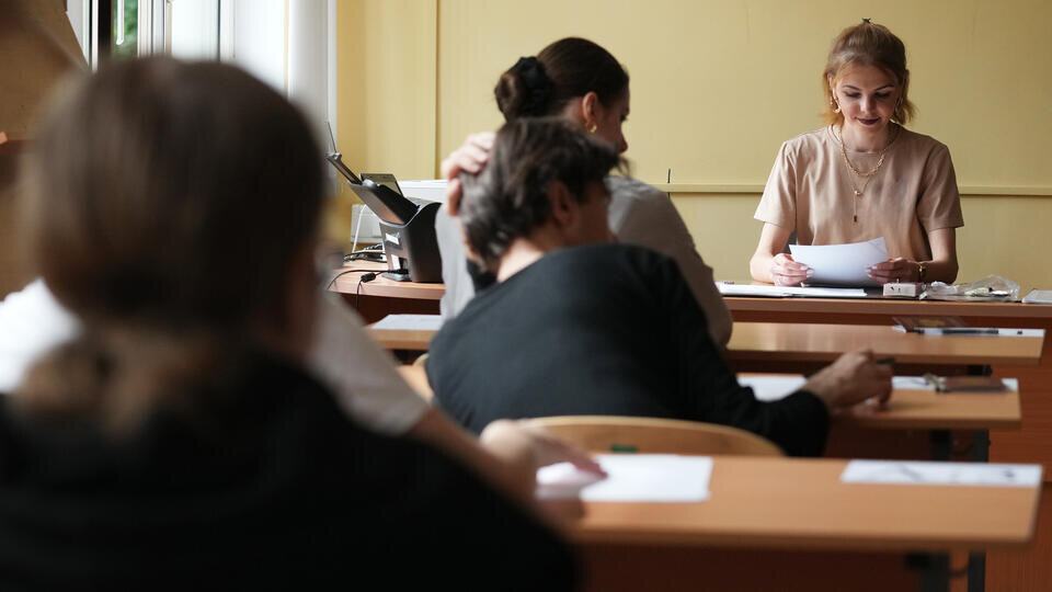     В Госдуме рассказали о повышении минимальных баллов ЕГЭ для поступления в вузы ИЗВЕСТИЯ/Дмитрий Коротаев