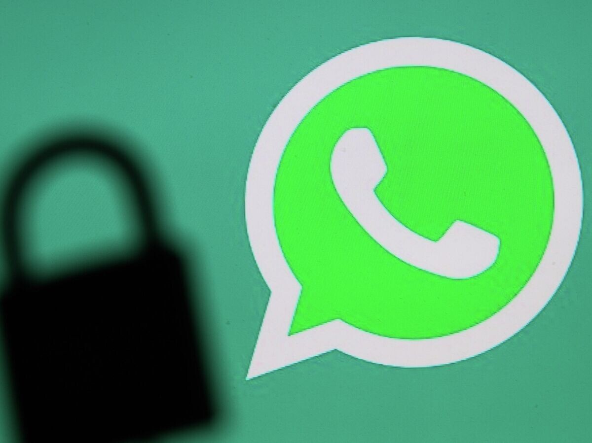    Логотип мессенджера WhatsApp | © РИА Новости / Рамиль Ситдиков