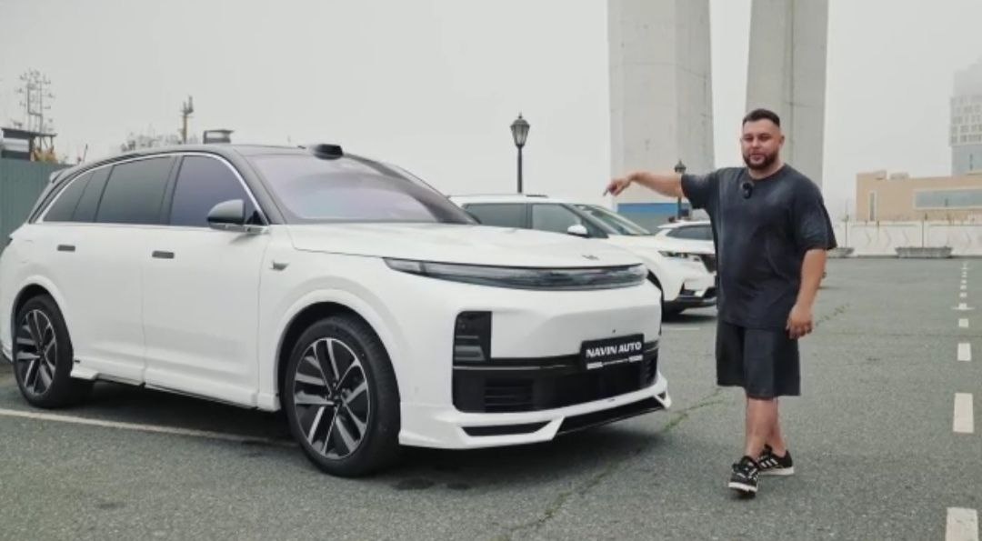 Фото с обзора на L7 - снимали в сентябре 2025-го, погода во Владивостоке тогда стояла просто шикарная