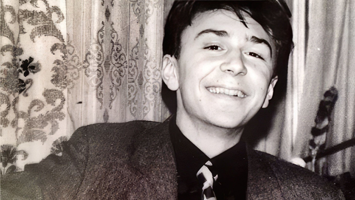 Сергей Шнуров в бытность студента