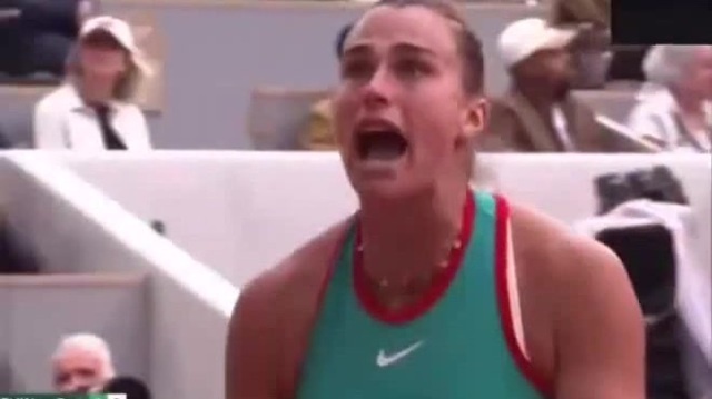 "Зачем вы мне здесь?" - спрашивает Арина