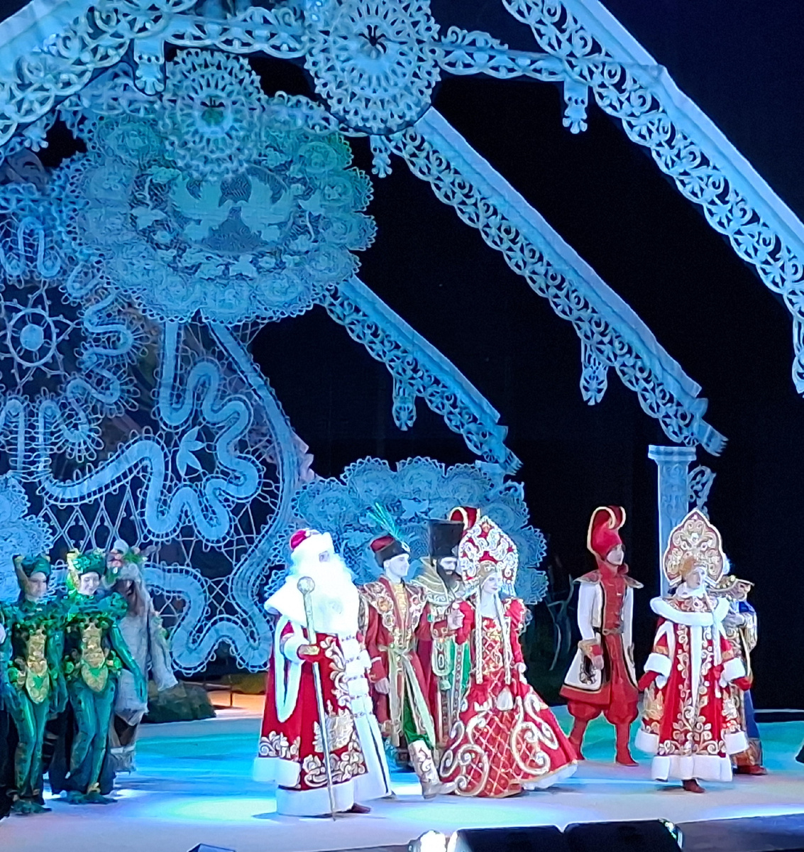 Сцена из спектабля "Летучий корабль". Фото автора. 