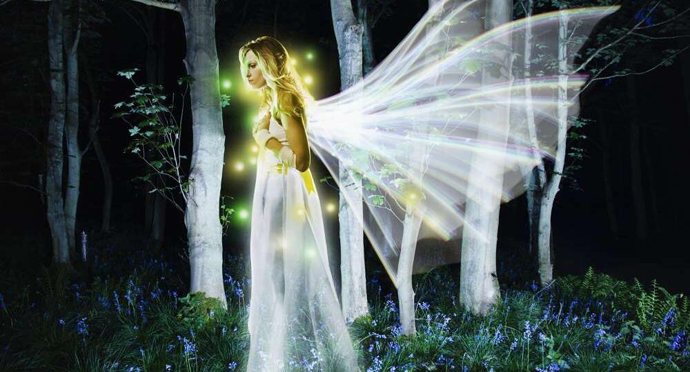 Даты рождения, которые несут энергию ангела-хранителя — и почему этих людей будто «берегут»